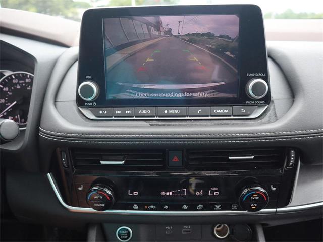 Photo of 2022 Scarlet Ember Tintcoat Nissan Rogue