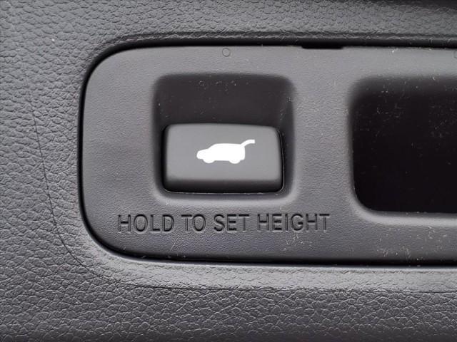 Photo of 2026 Crystal Black Pearl Honda CR-V Hybrid