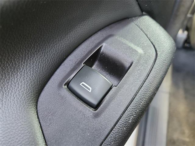 Photo of 2019 Iridescent Pearl Tricoat Chevrolet Equinox