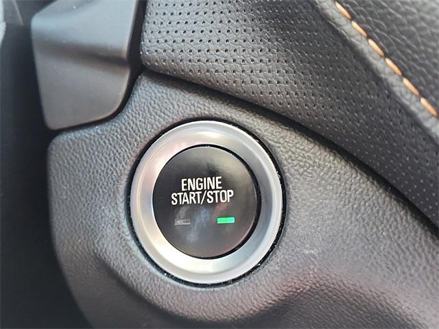 Photo of 2019 Iridescent Pearl Tricoat Chevrolet Equinox