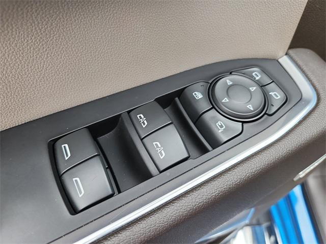 Photo of 2022 Glacier Blue Metallic Chevrolet Silverado 1500