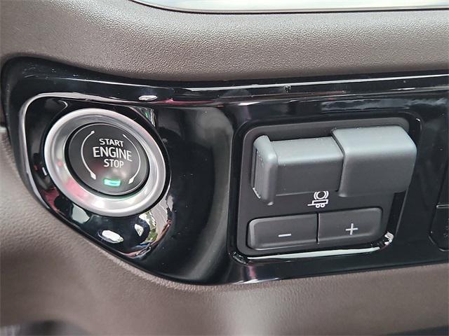 Photo of 2022 Glacier Blue Metallic Chevrolet Silverado 1500
