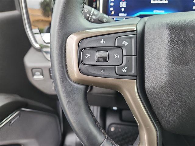 Photo of 2024 Iridescent Pearl Tricoat Chevrolet Silverado 3500
