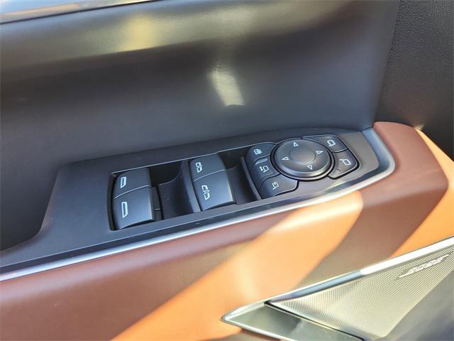 Photo of 2026 Summit White GMC Sierra 2500
