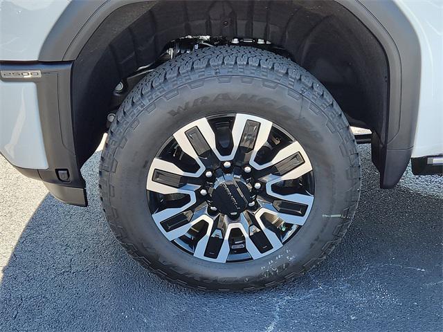 Photo of 2026 Summit White GMC Sierra 2500