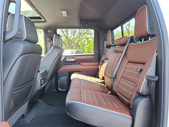 Photo of 2026 Summit White GMC Sierra 2500