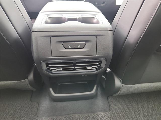 Photo of 2025 Summit White GMC Sierra EV