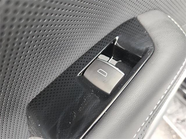 Photo of 2025 Summit White GMC Sierra EV