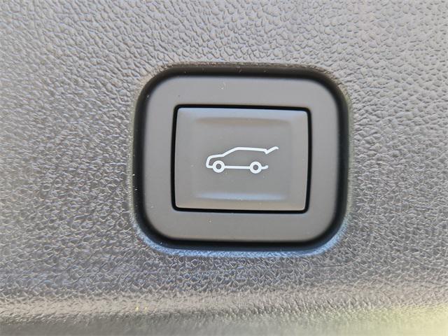 Photo of 2025 Moonstone Buick Enclave