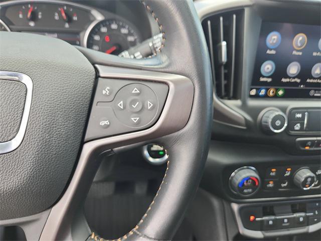 Photo of 2022 Summit White GMC Terrain