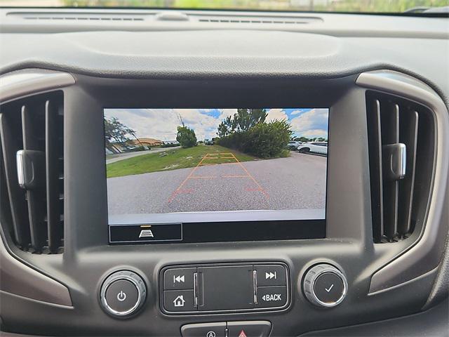 Photo of 2022 Summit White GMC Terrain