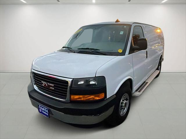 2022 GMC Savana 2500