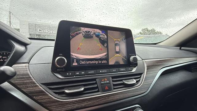 Photo of 2022 Gun Metallic Nissan Altima