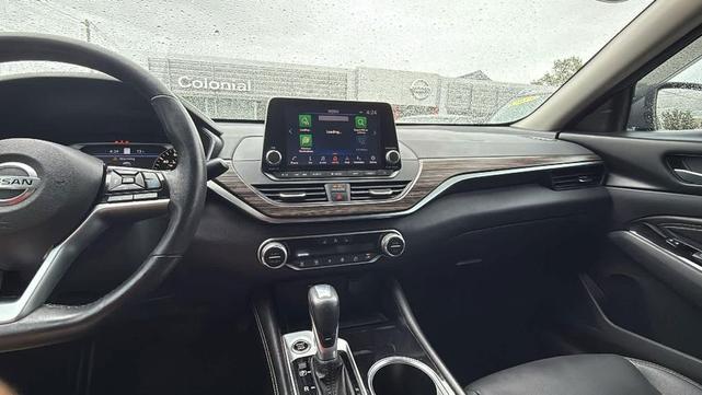 Photo of 2022 Gun Metallic Nissan Altima
