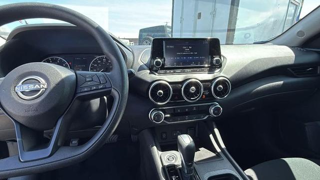 Photo of 2024 Super Black Nissan Sentra