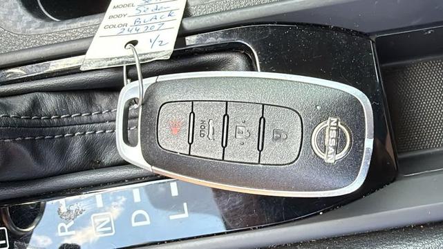 Photo of 2024 Super Black Nissan Sentra