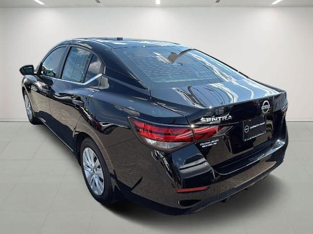 Photo of 2024 Super Black Nissan Sentra