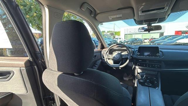 Photo of 2023 Gun Metallic Nissan Rogue