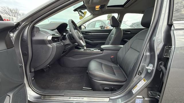 Photo of 2024 Gun Metallic Nissan Altima