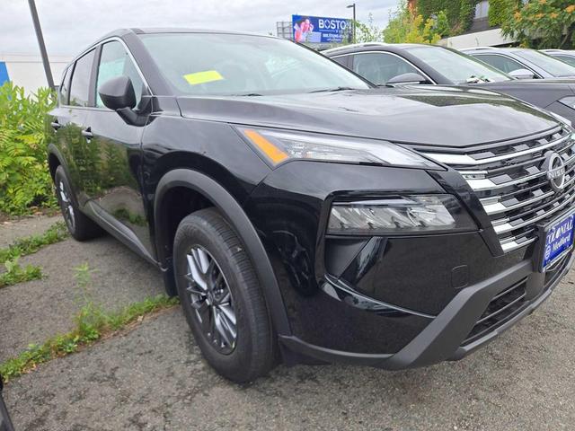 Photo of 2026 Super Black Nissan Rogue