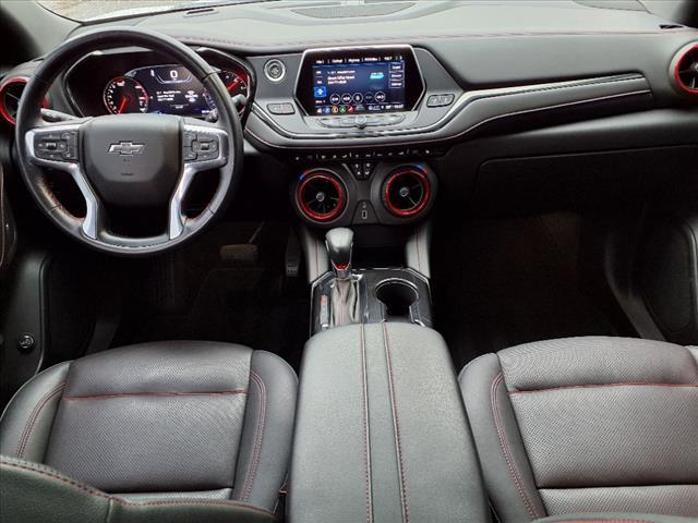Photo of 2022 Iridescent Pearl Tricoat Chevrolet Blazer