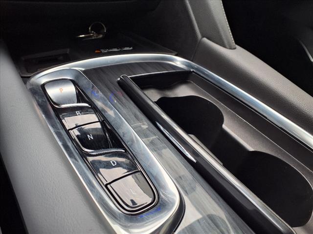 Photo of 2022 Quicksilver Metallic Buick Enclave