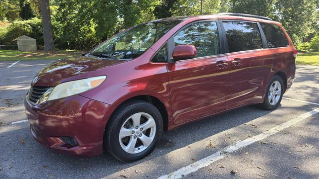 2011 Toyota Sienna