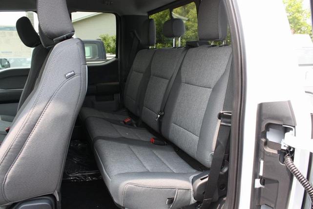Photo of 2025 Gray Ford F-350