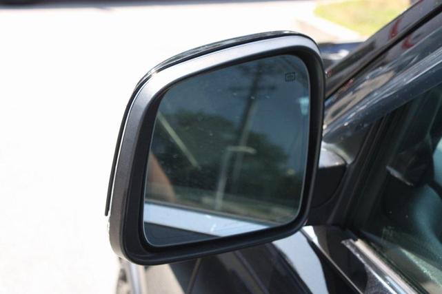 Photo of 2020 Diamond Black Jeep Grand Cherokee