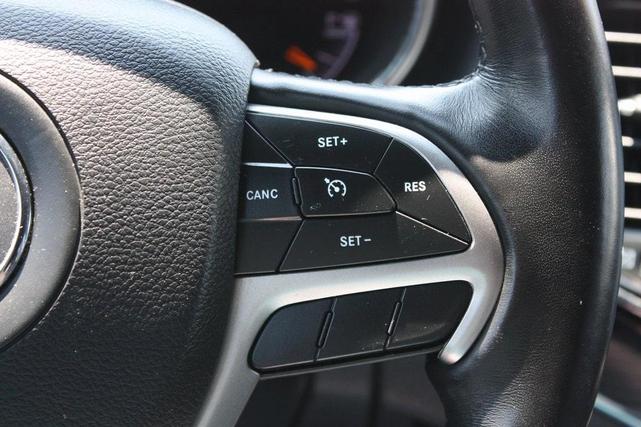 Photo of 2020 Diamond Black Jeep Grand Cherokee