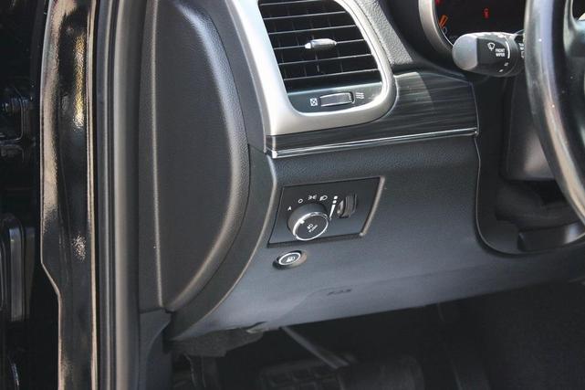 Photo of 2020 Diamond Black Jeep Grand Cherokee