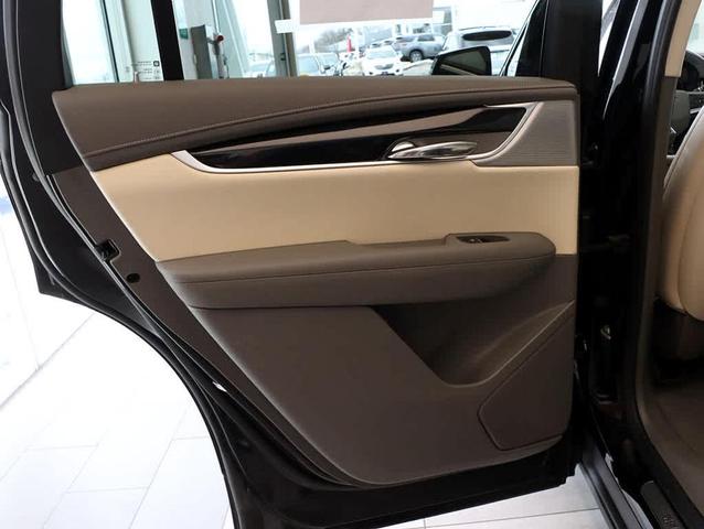 Photo of 2024 Stellar Black Metallic Cadillac XT6