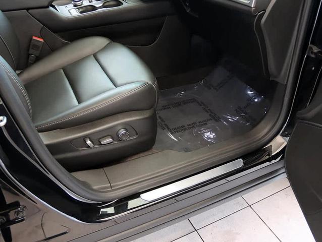 Photo of 2024 Stellar Black Metallic Cadillac XT4