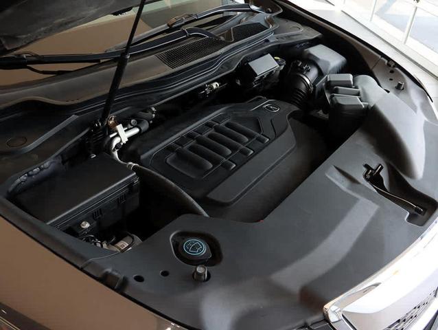 Photo of 2014 Graphite Luster Metallic Acura MDX
