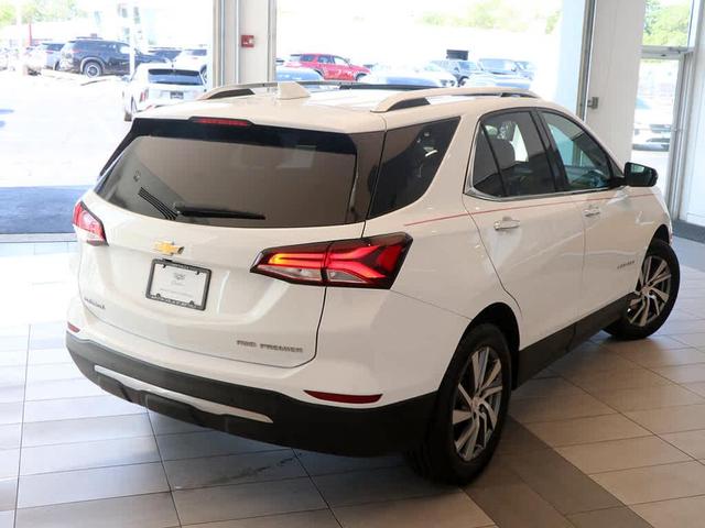 Photo of 2022 Summit White Chevrolet Equinox