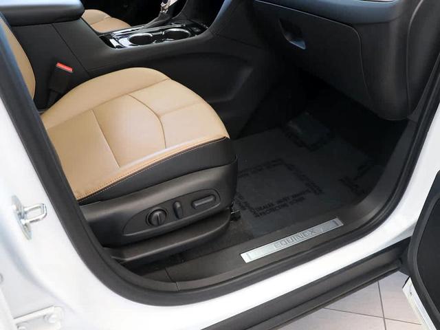 Photo of 2022 Summit White Chevrolet Equinox