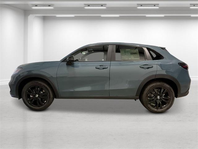 Photo of 2026 Nordic Forest Pearl Honda HR-V