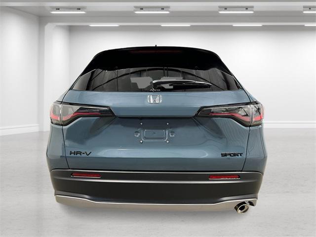 Photo of 2026 Nordic Forest Pearl Honda HR-V