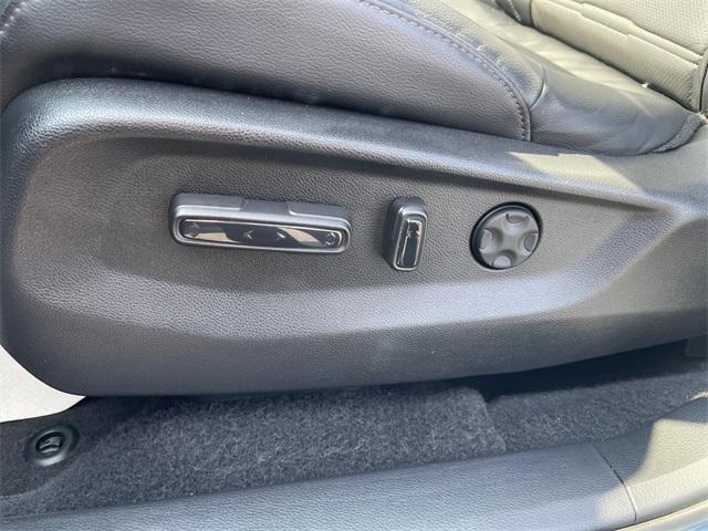 Photo of 2021 Sonic Gray Pearl Honda CR-V