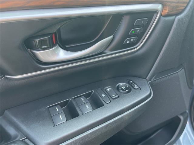 Photo of 2021 Sonic Gray Pearl Honda CR-V