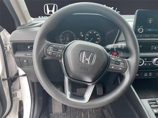 Photo of 2024 Platinum White Pearl Honda CR-V
