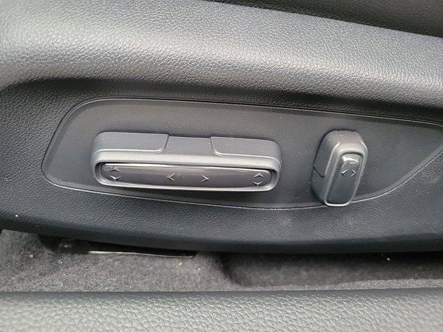 Photo of 2025 Platinum White Pearl Honda Civic Hybrid