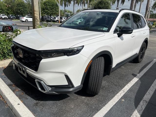 Photo of 2023 Platinum White Pearl Honda CR-V Hybrid