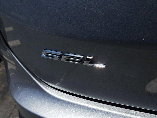 Photo of 2024 Silver Metallic Ford Edge
