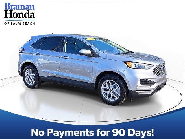 Photo of 2024 Silver Metallic Ford Edge