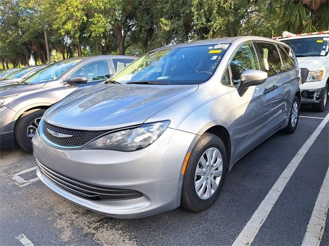 Photo of 2020 Billet Silver Metallic Clearcoat Chrysler Voyager