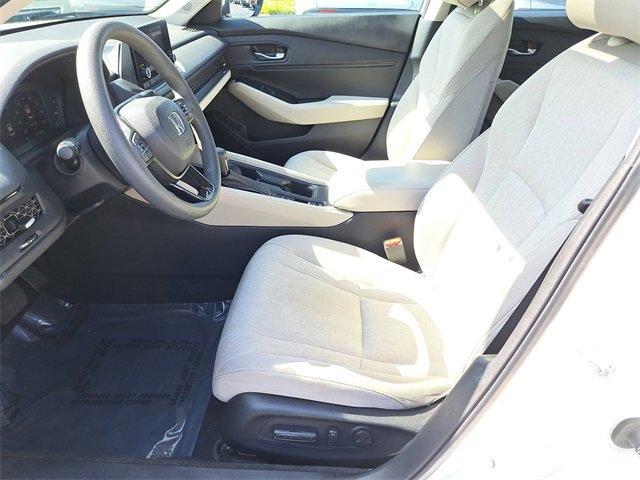 Photo of 2023 Platinum White Pearl Honda Accord
