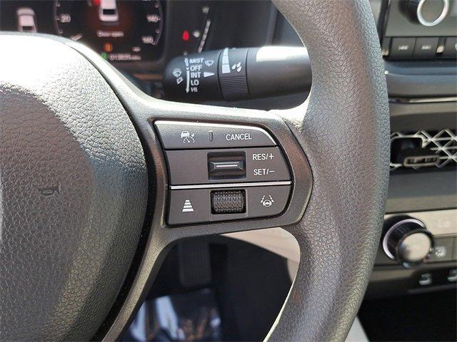 Photo of 2023 Platinum White Pearl Honda Accord