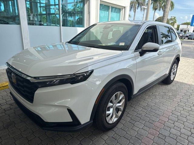 Photo of 2025 Platinum White Pearl Honda CR-V