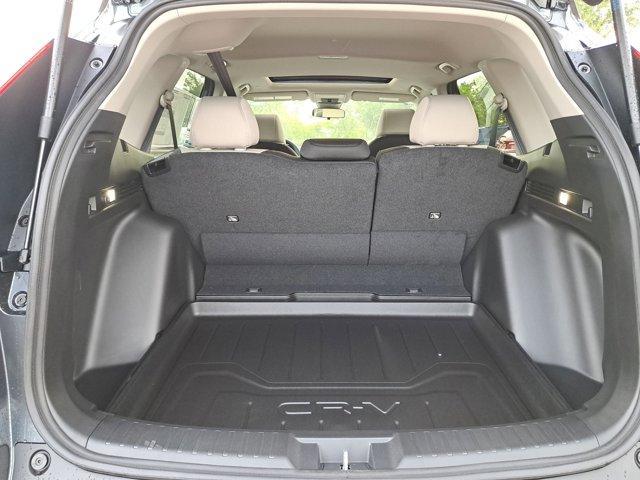 Photo of 2026 Platinum White Pearl Honda CR-V